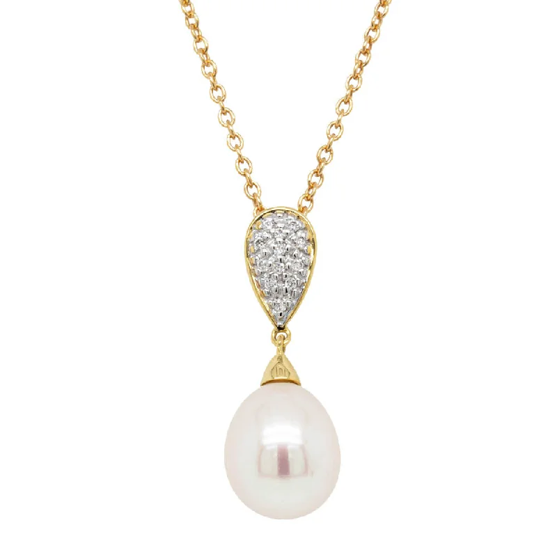 9ct Yelllow Gold Pearl & Diamond Pendant