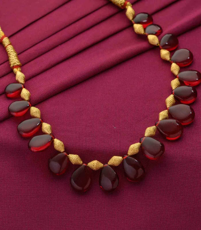 Maroon Petal Necklace