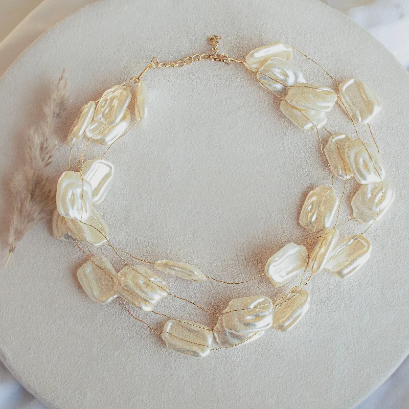 Swirly Rectangular Layered Necklace